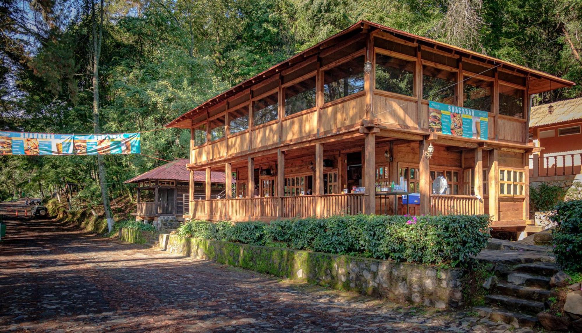 Zirahuen Forest And Resort Экстерьер фото
