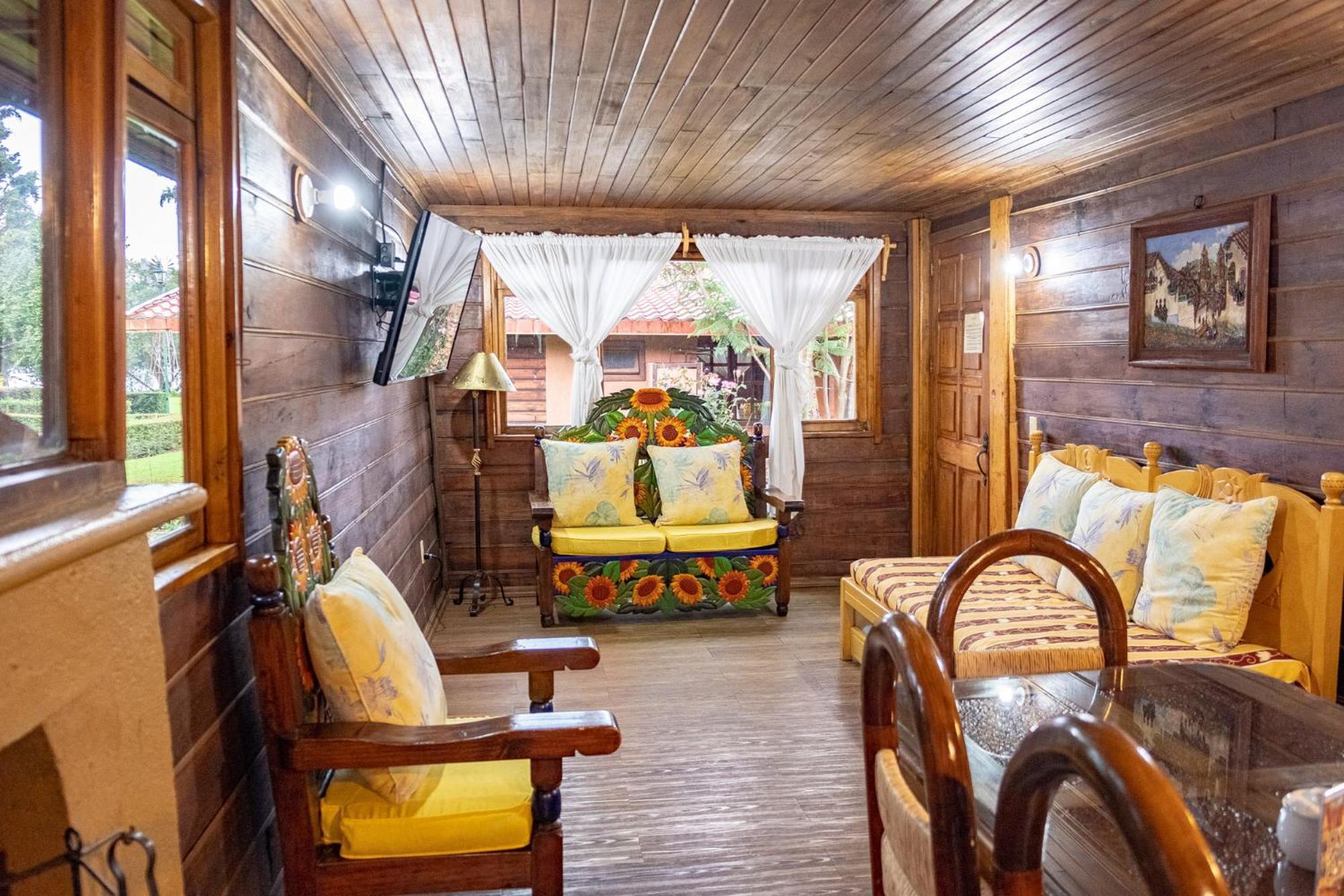 Zirahuen Forest And Resort Экстерьер фото