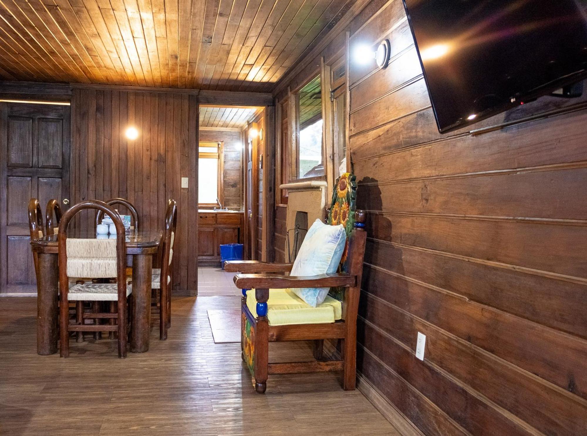 Zirahuen Forest And Resort Экстерьер фото