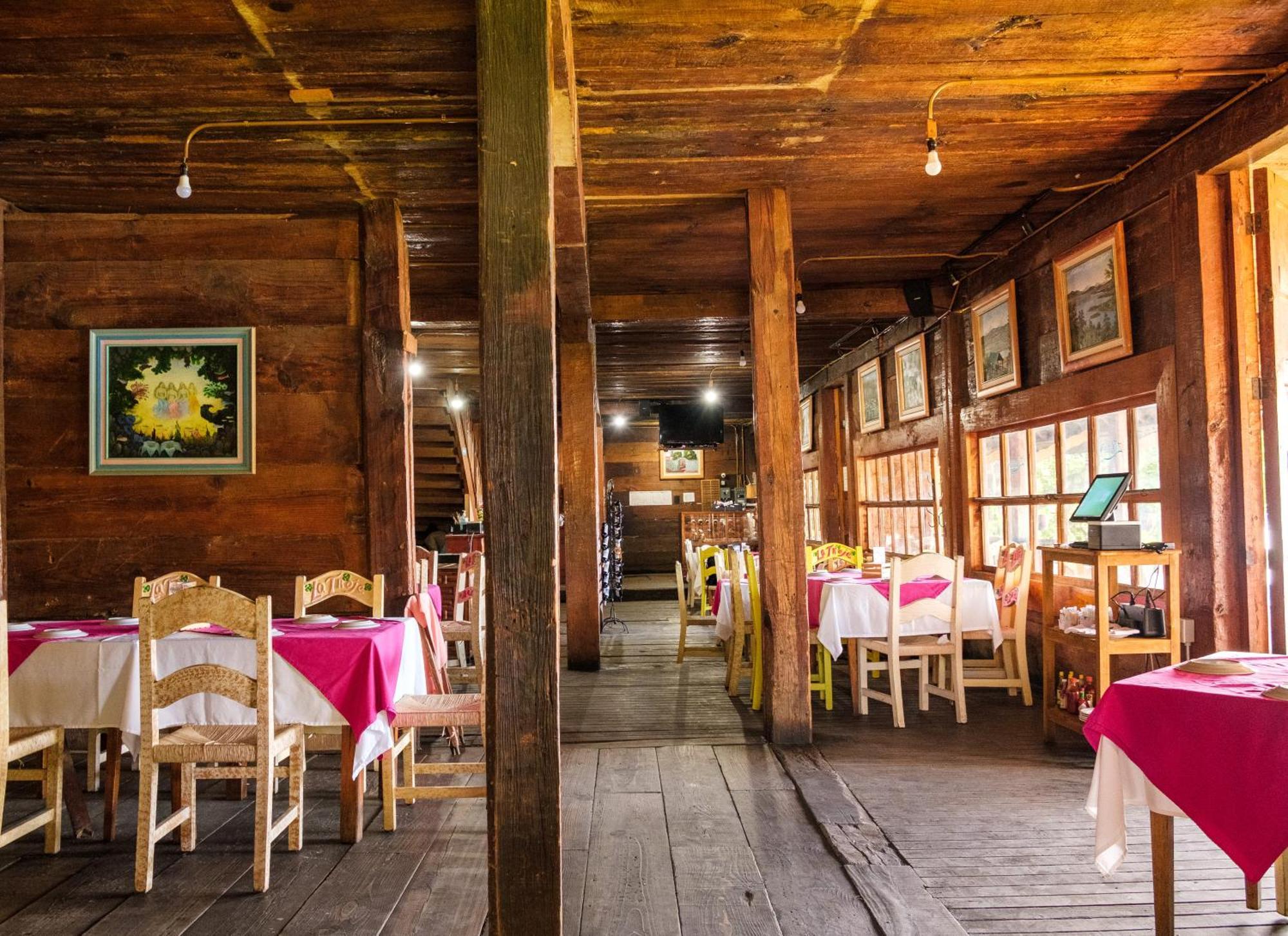 Zirahuen Forest And Resort Экстерьер фото